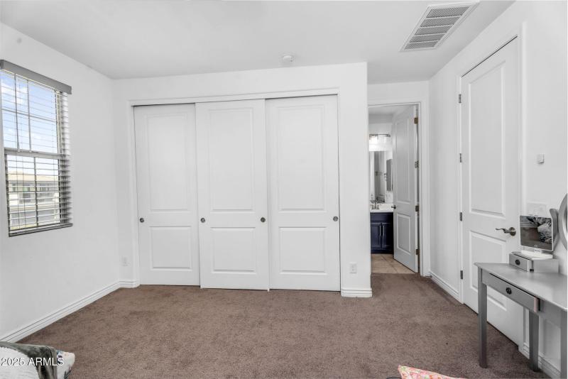 44-web-or-mls-Corbin-44