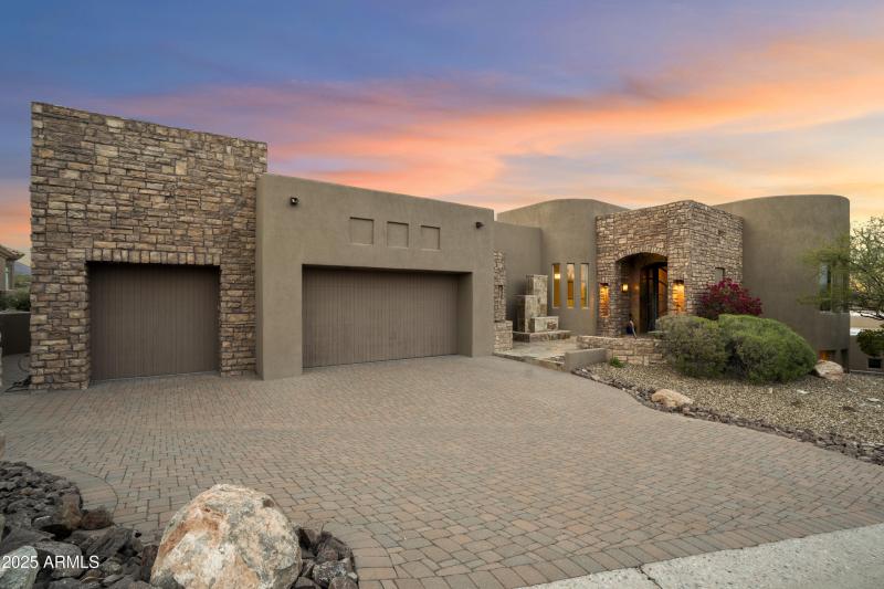 Striking Desert Contemporary Exterior