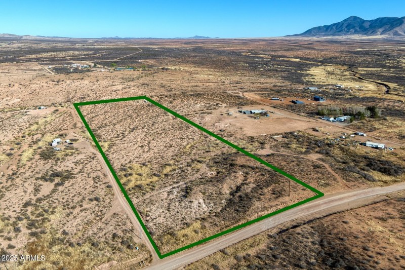 053016B-East Calle Pantera Parcel