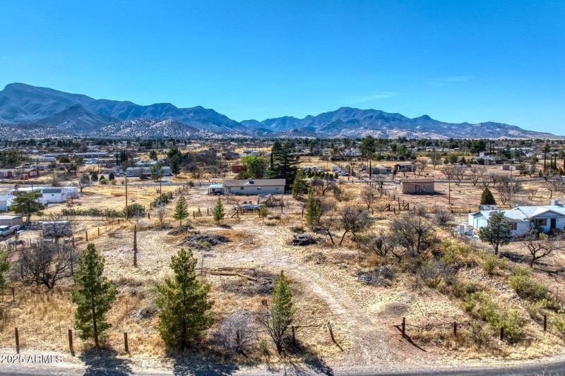 053002-5036 Santa Lucia Avenue