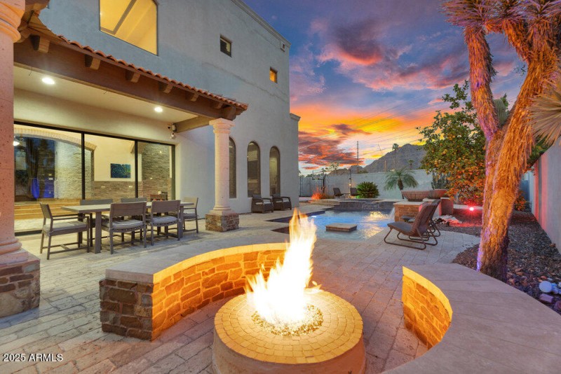 Firepit