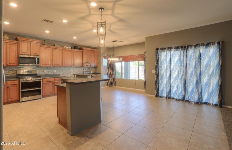 Lots of cabinets
