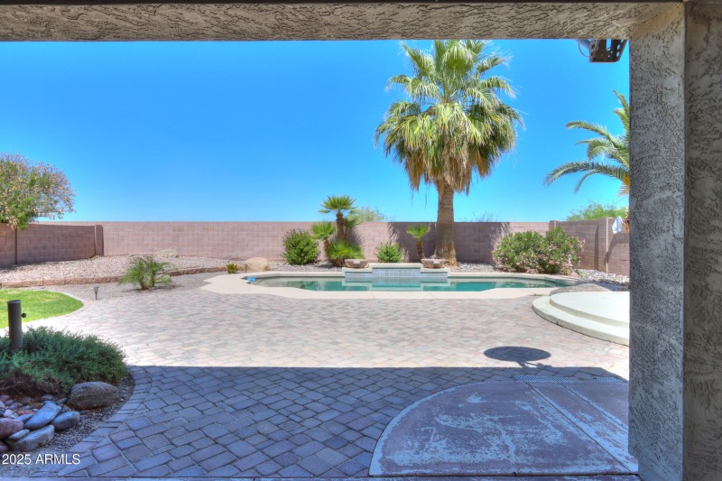 Huge Backyard with pavers