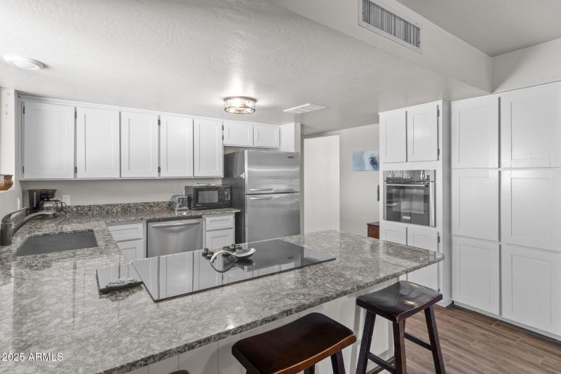 24-web-or-mls-DSC07010