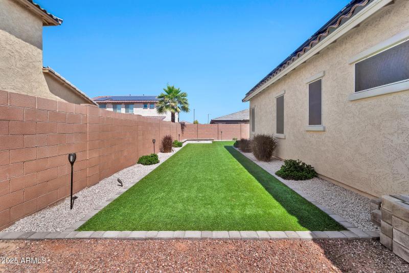 18394 W Lupine Av-28_(2048)