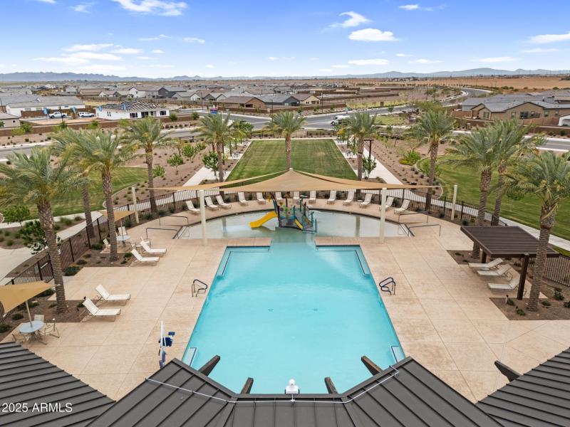 25-web-or-mls-25-MalibuNeighborhood-25