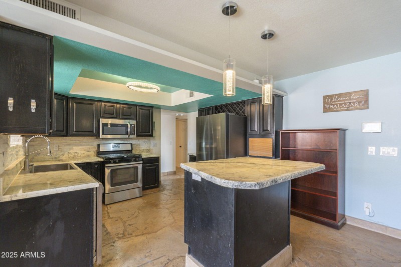 13-web-or-mls-Brown-13