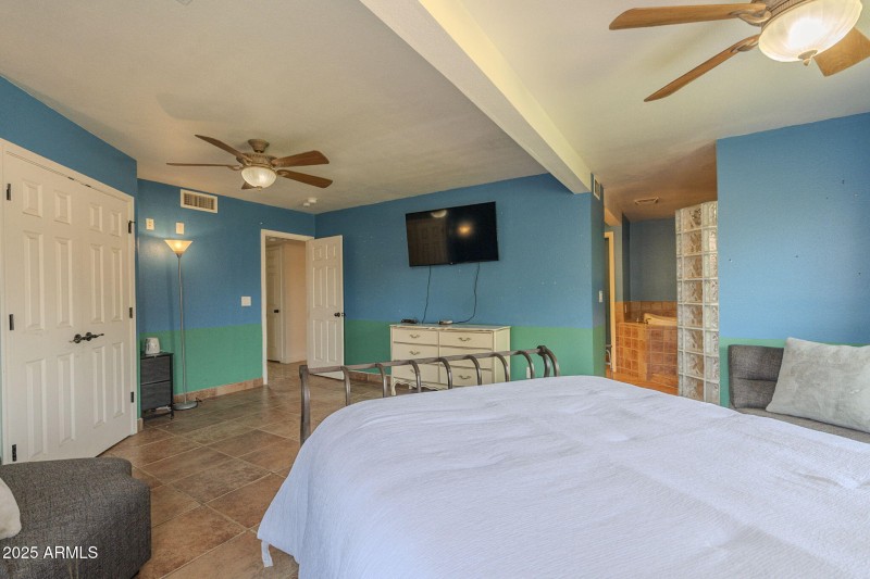 24-web-or-mls-Brown-24