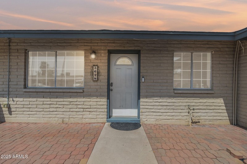 4-web-or-mls-Brown-4