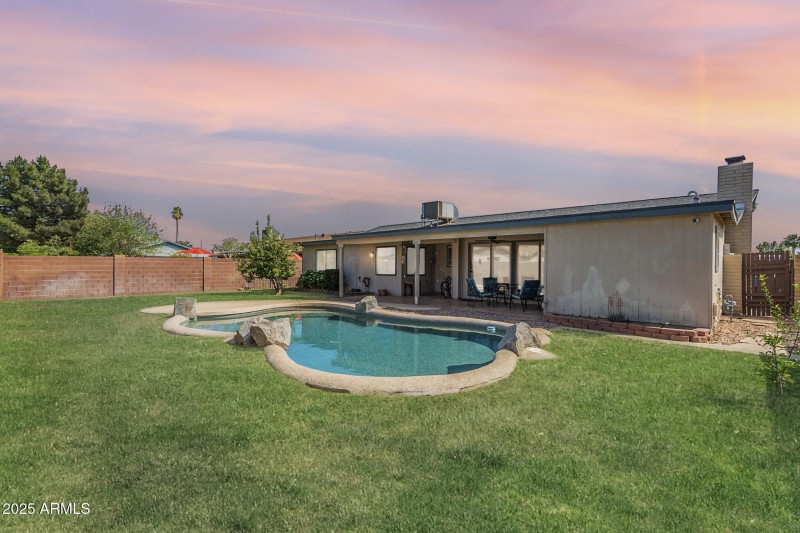 37-web-or-mls-Brown-37