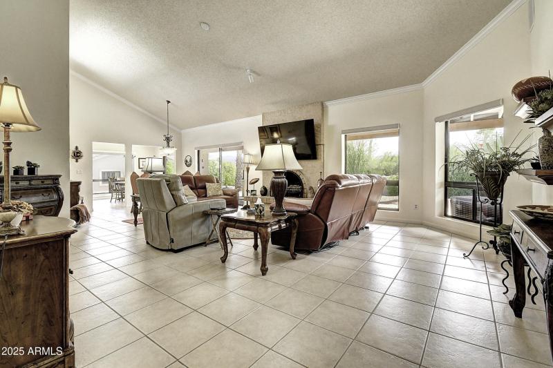 25829 N Bolero Bend (19)