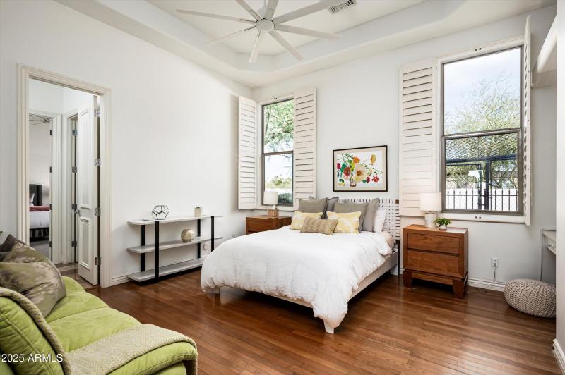 41-5901 E Mountain View Rd-41