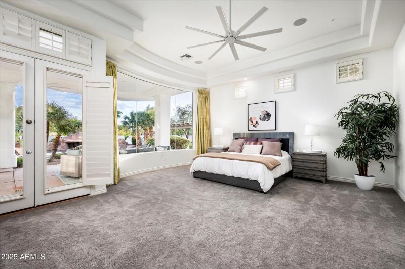 32-5901 E Mountain View Rd-32