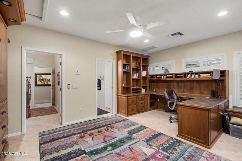 39-Entertainment-Room