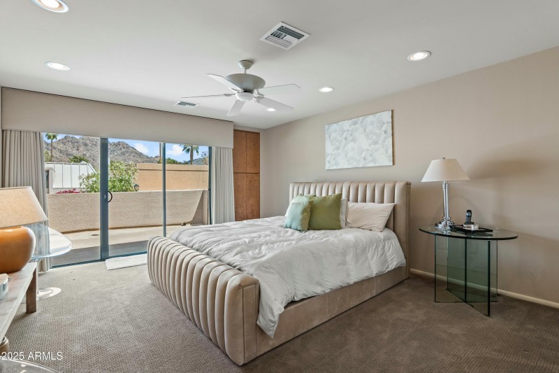 Secondary Bedroom with Piestewa Views