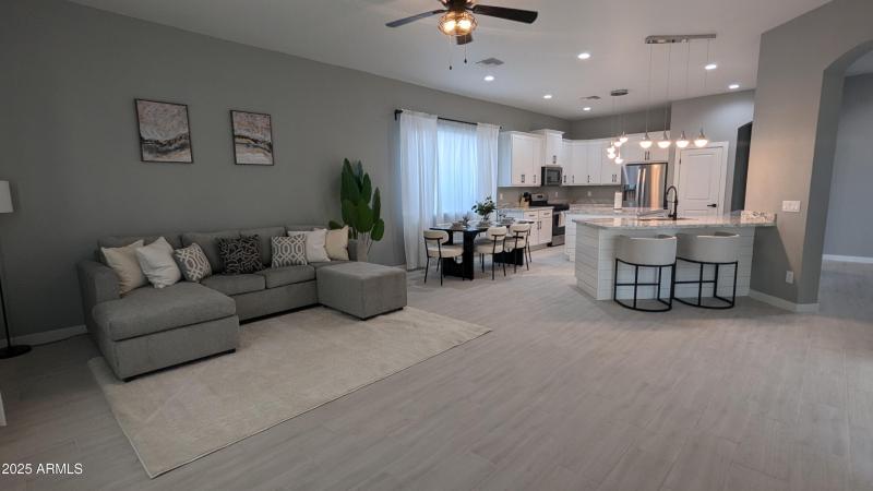 PXL_20250330_234135584