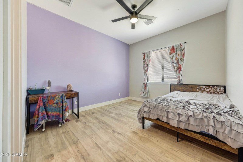 Bedroom 4 with jack and jill bathroom