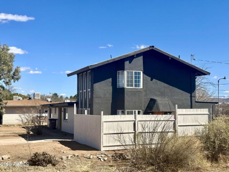 thumbnail_IMG_2380 (1)