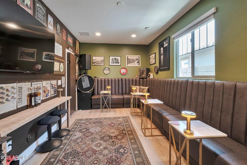 8-web-or-mls-QP - 048