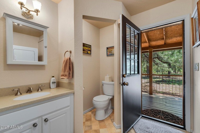 Downstairs Bathroom
