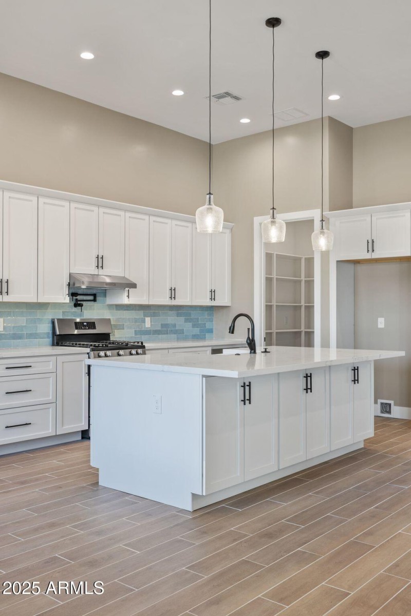 149-Kitchen