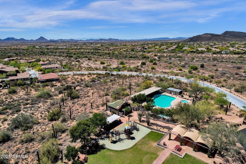 68-web-or-mls-34713-n-24th-ln