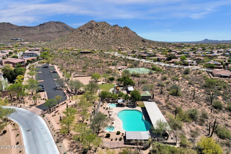 65-web-or-mls-34713-n-24th-ln