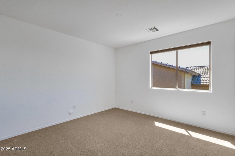 40-web-or-mls-34713-n-24th-ln