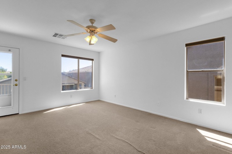 30-web-or-mls-34713-n-24th-ln