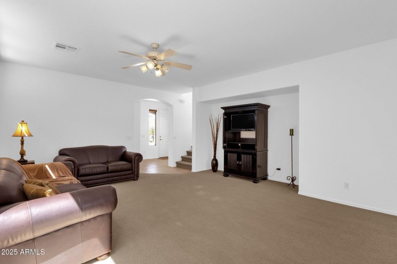 14-web-or-mls-34713-n-24th-ln