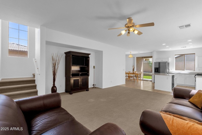 13-web-or-mls-34713-n-24th-ln