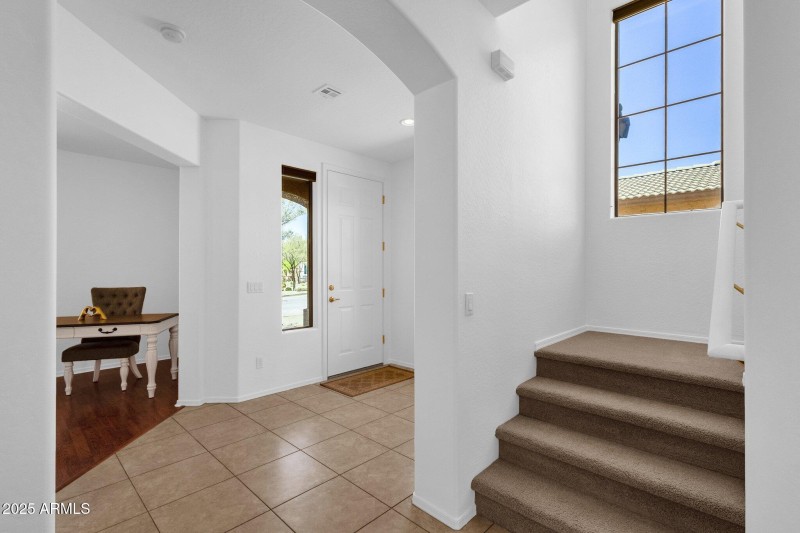 7-web-or-mls-34713-n-24th-ln