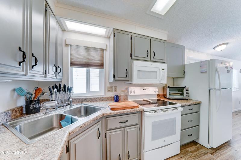 Kitchen fully furnished