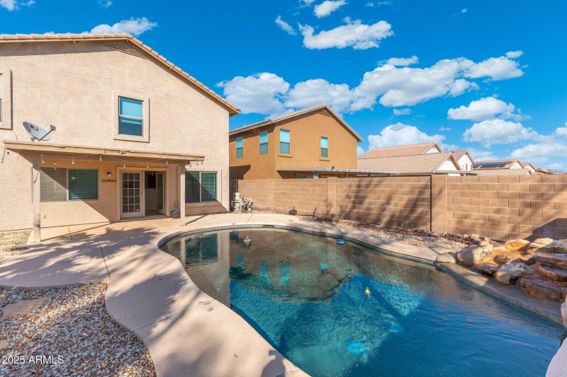 50-web-or-mls-DSC03842-HDR-Edit