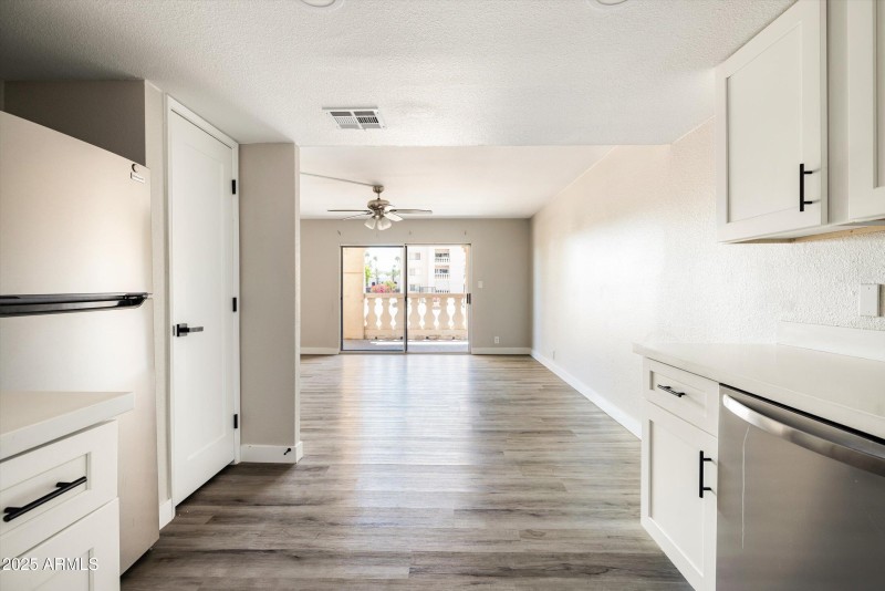 15-Unit 110 7920 E Camelback Rd_ 18_15