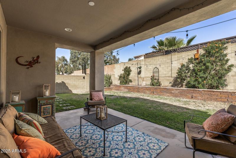 70_20646_W_Delaney70_mls