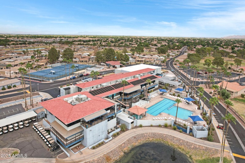 9506 E Arrowvale Dr-16