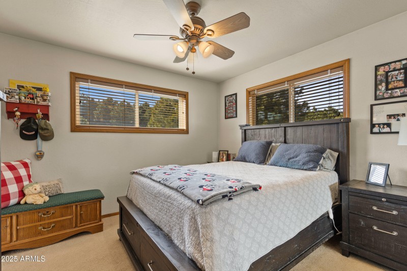 083_2705_w_creighton_dr-83_145