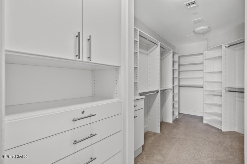 2211 E Camelback Rd - 328