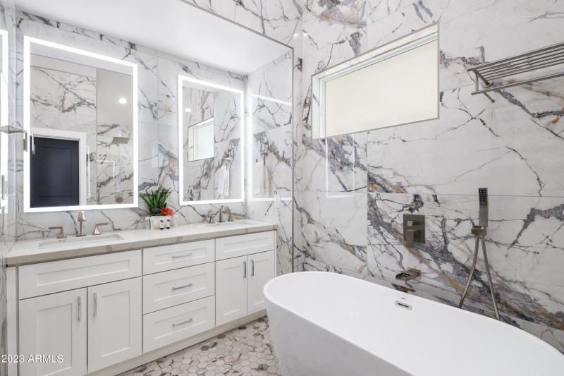 PROPERTYIMAGECO_8837ELupineAve_WEB-11