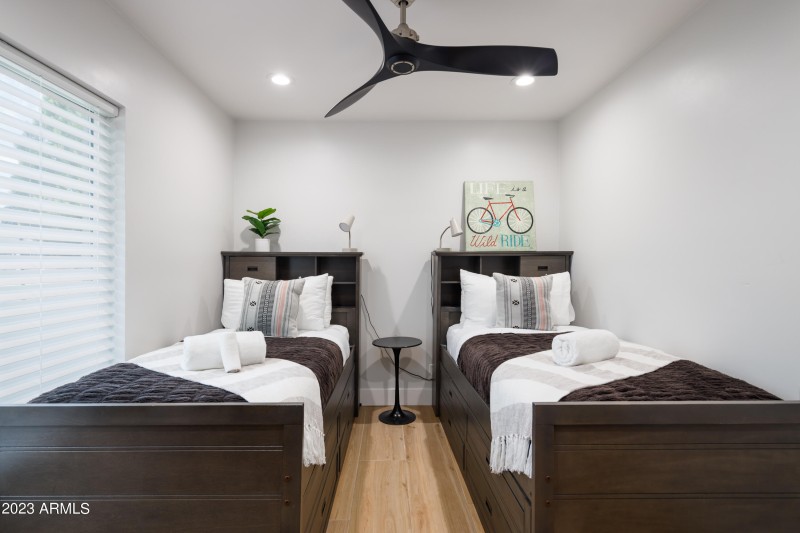 PROPERTYIMAGECO_8837ELupineAve_WEB-19