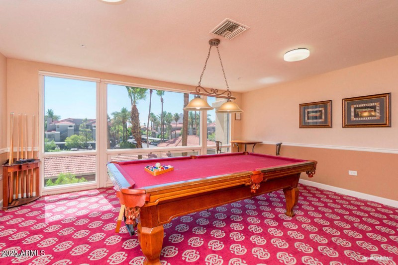 POOL ROOM