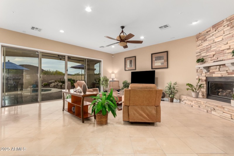 Great Room with Mountain Views