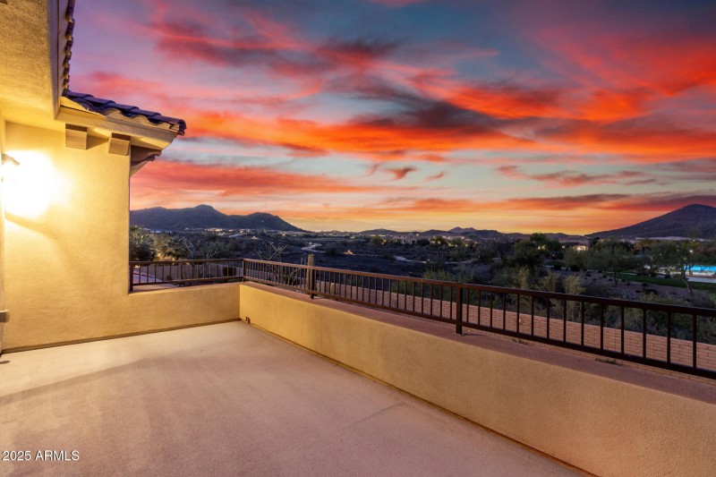 Upstairs Balcony