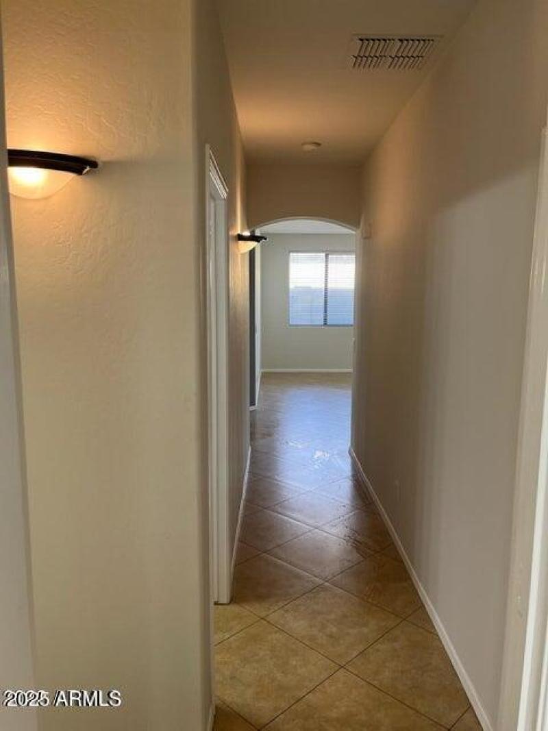 20220711145258010675000000-o