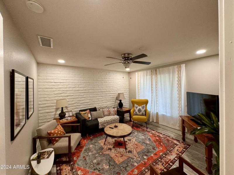 1869 E GENEVA DR, Tempe Living Room