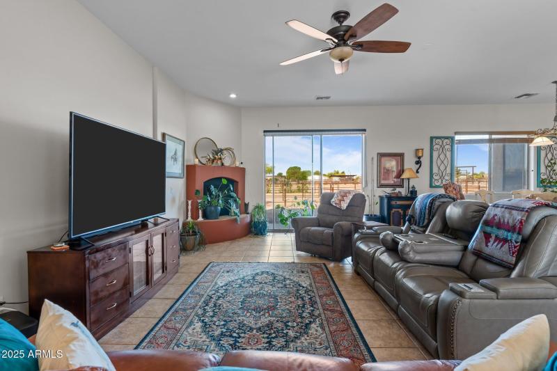 7-web-or-mls-DSC08890