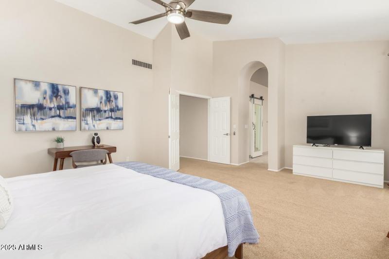 20230404211133340331000000-o