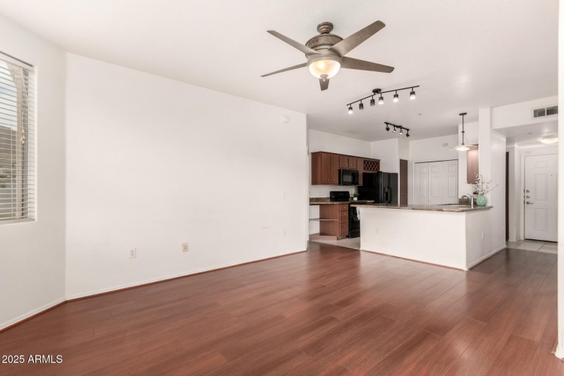 03 - Central 9820 #307