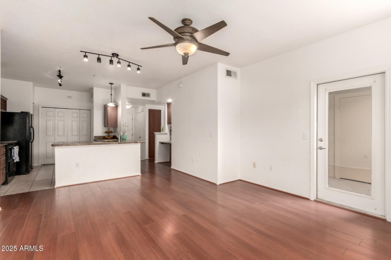 05 - Central 9820 #307